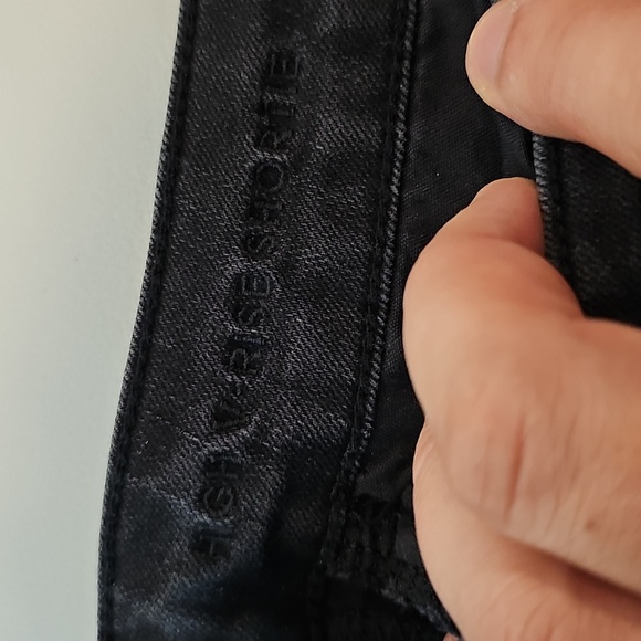 American Eagle Black Size 6 High Rise Distressed Style Jean Shorts - Picture 7 of 8